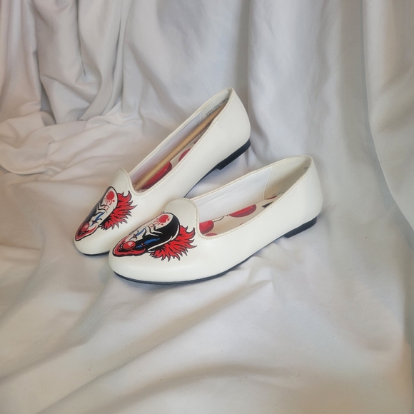 BNWOB Strange Cult IT Clown flats white sz 5 spooky goth - Picture 2 of 5